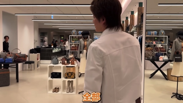 青汁王子、14億円かけた新店をオープン　の画像