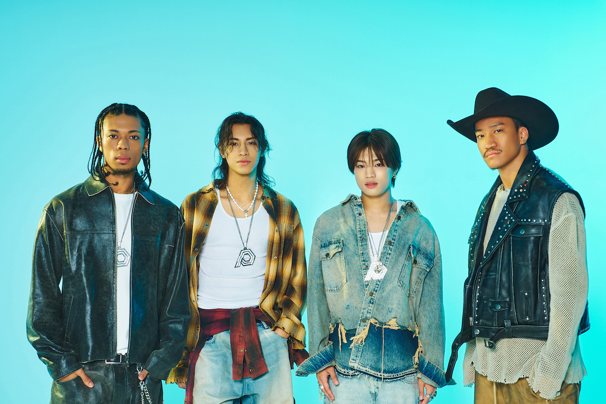 世界中を飛び回るPSYCHIC FEVERの現在の画像