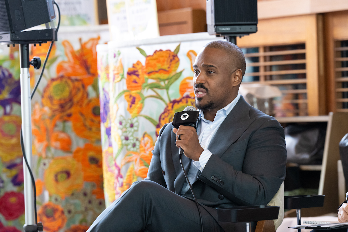 「Lunch with Spotify」