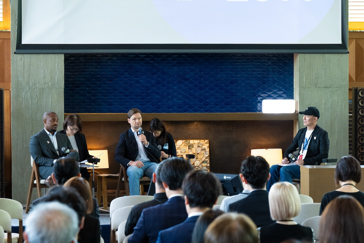 「Lunch with Spotify」