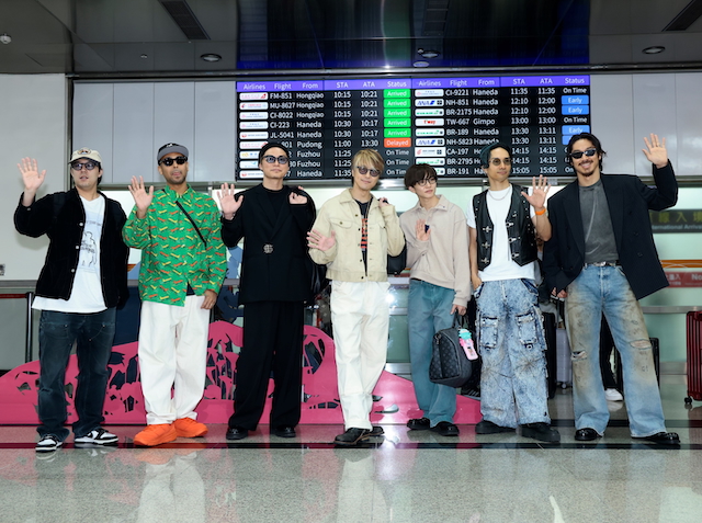 EXILE 台北松山空港での様子