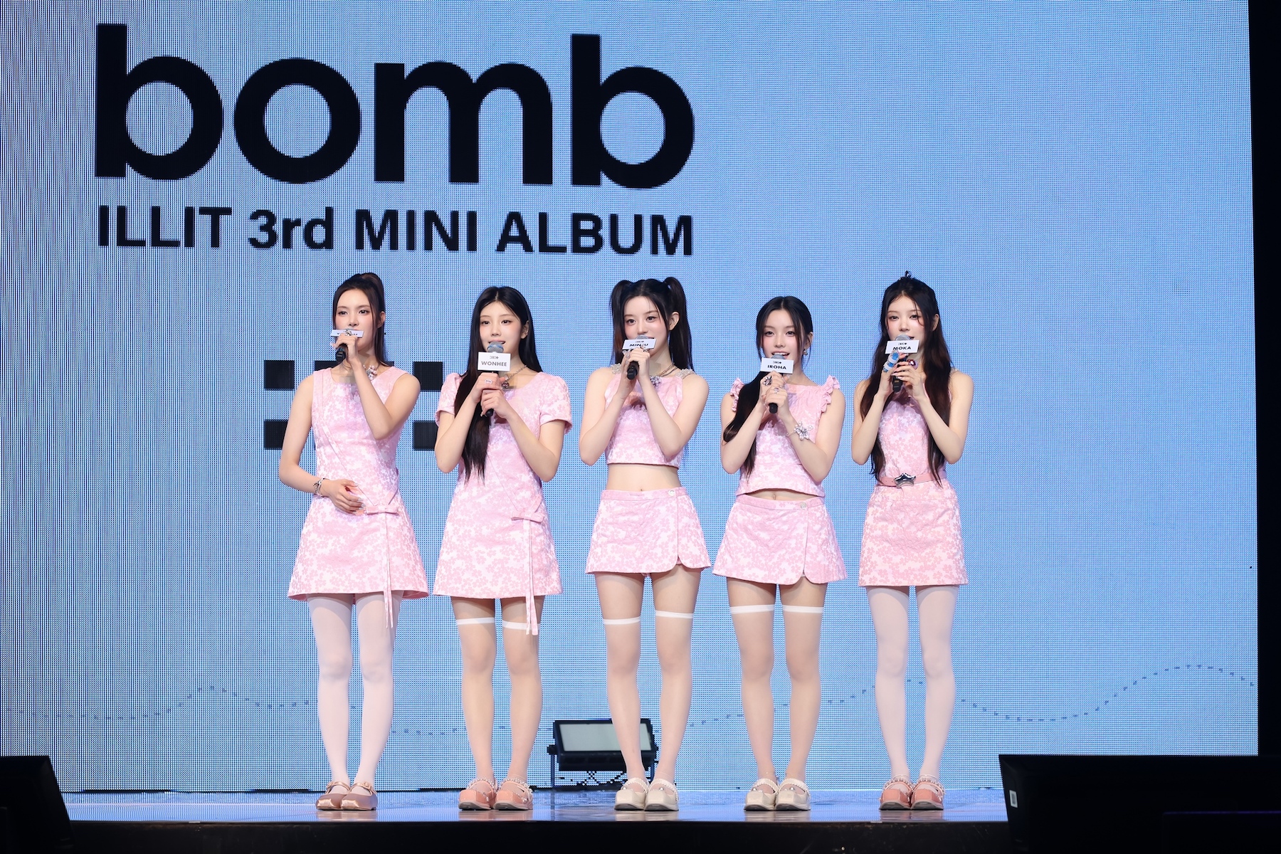 ILLIT (P)&(C) BELIFT LAB Inc.