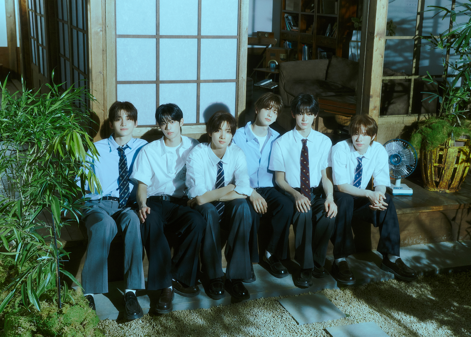 TWS・YOUNGJAE (P)&(C) PLEDIS Entertainment