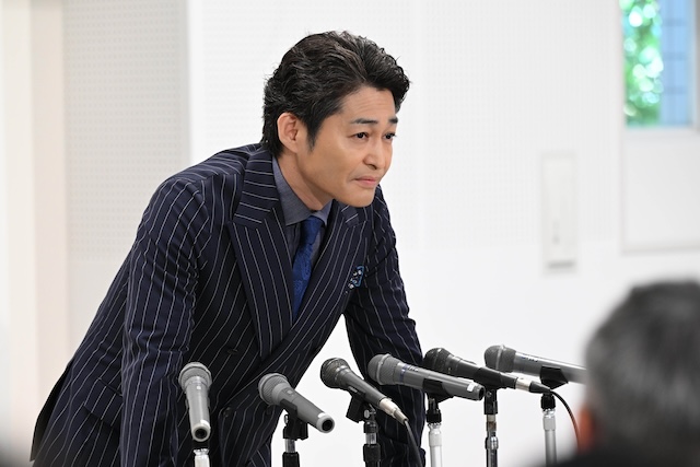 『ダメマネ！』竹中直人らクランクアップの画像