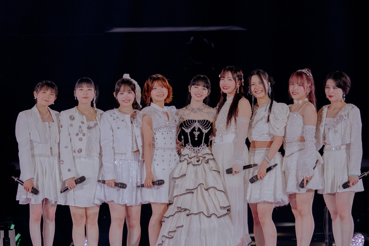 上國料萌衣の歌声はアンジュルムもファンも輝かせる　“まっキラ”な未来を照らす卒業公演レポの画像2-3