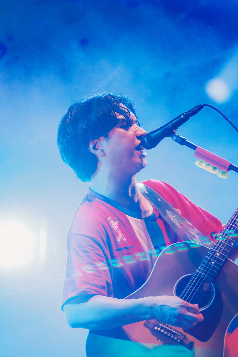 マカロニえんぴつ はっとり ライブ写真（撮影＝後藤壮太郎）