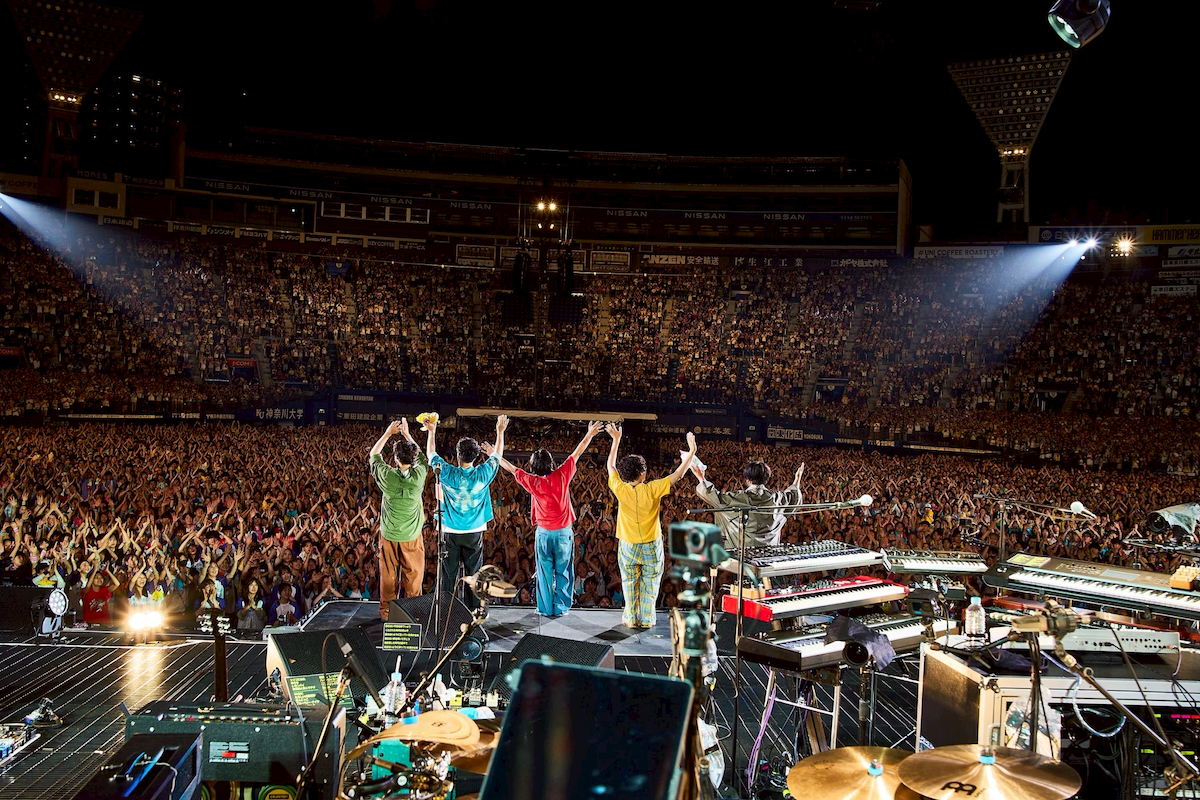 マカロニえんぴつ ライブ写真（撮影＝酒井ダイスケ）