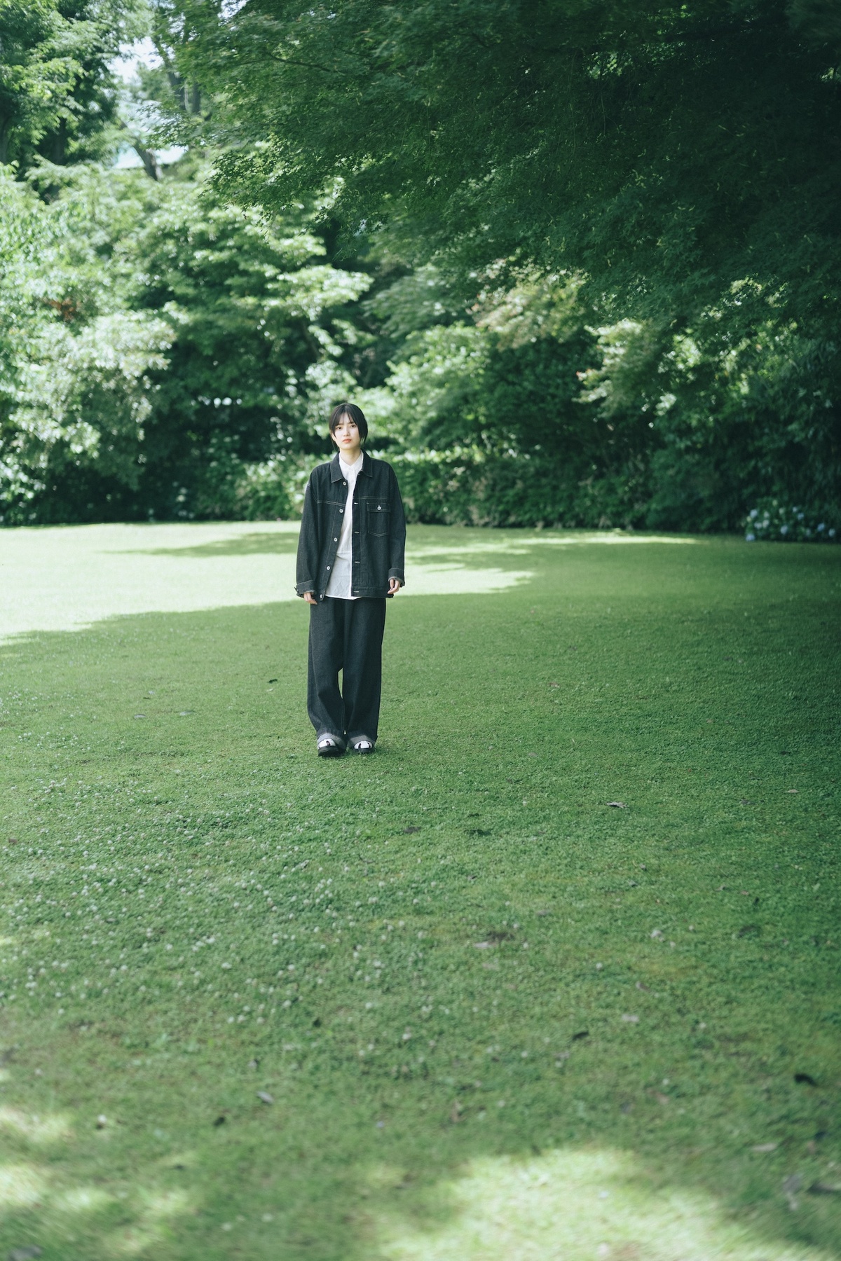 櫻坂46 的野美青、存在感のあるグラビアの画像