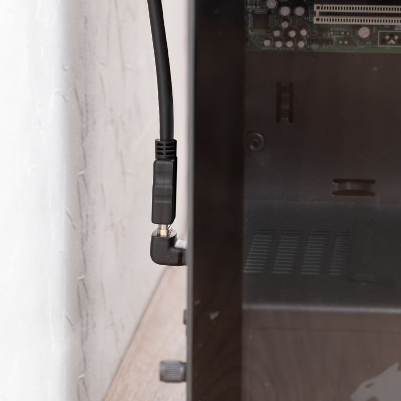 サンワサプライ、L字型の「HDMI変換アダプタ」発売の画像