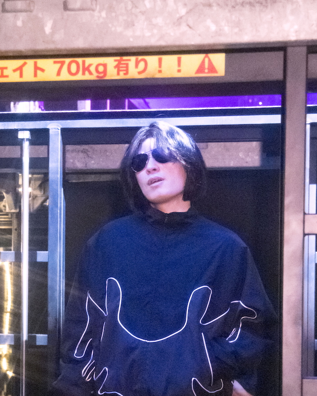 星野源の盟友 ニセ明がデビュー