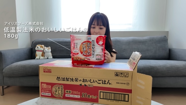 佐々木希、ノースリーブ姿で購入品紹介の画像