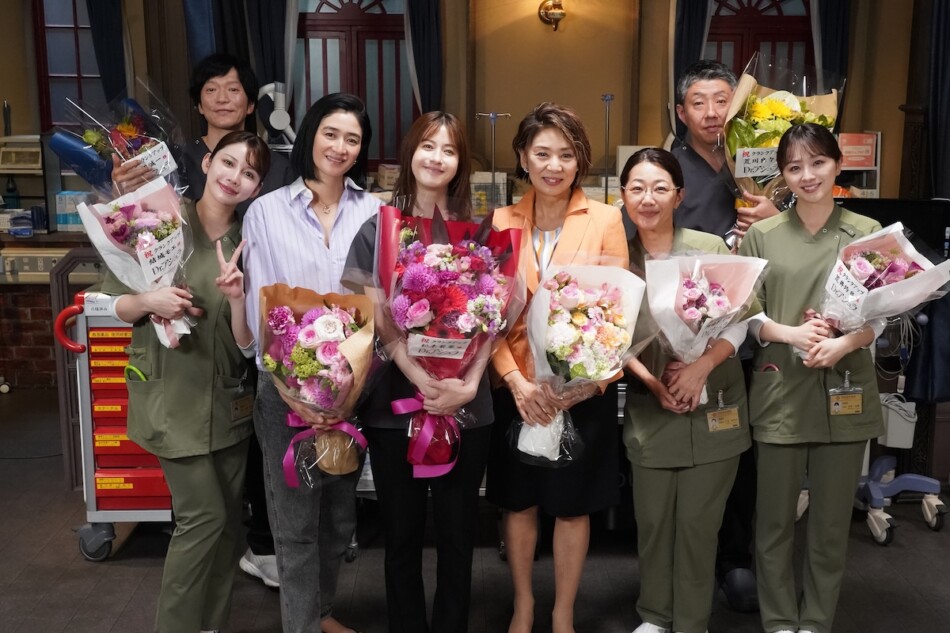 松本若菜ら、『Dr.アシュラ』オールアップ