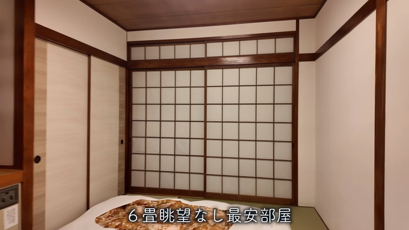 mii、大胆ワンピで“格安宿”を満喫の画像