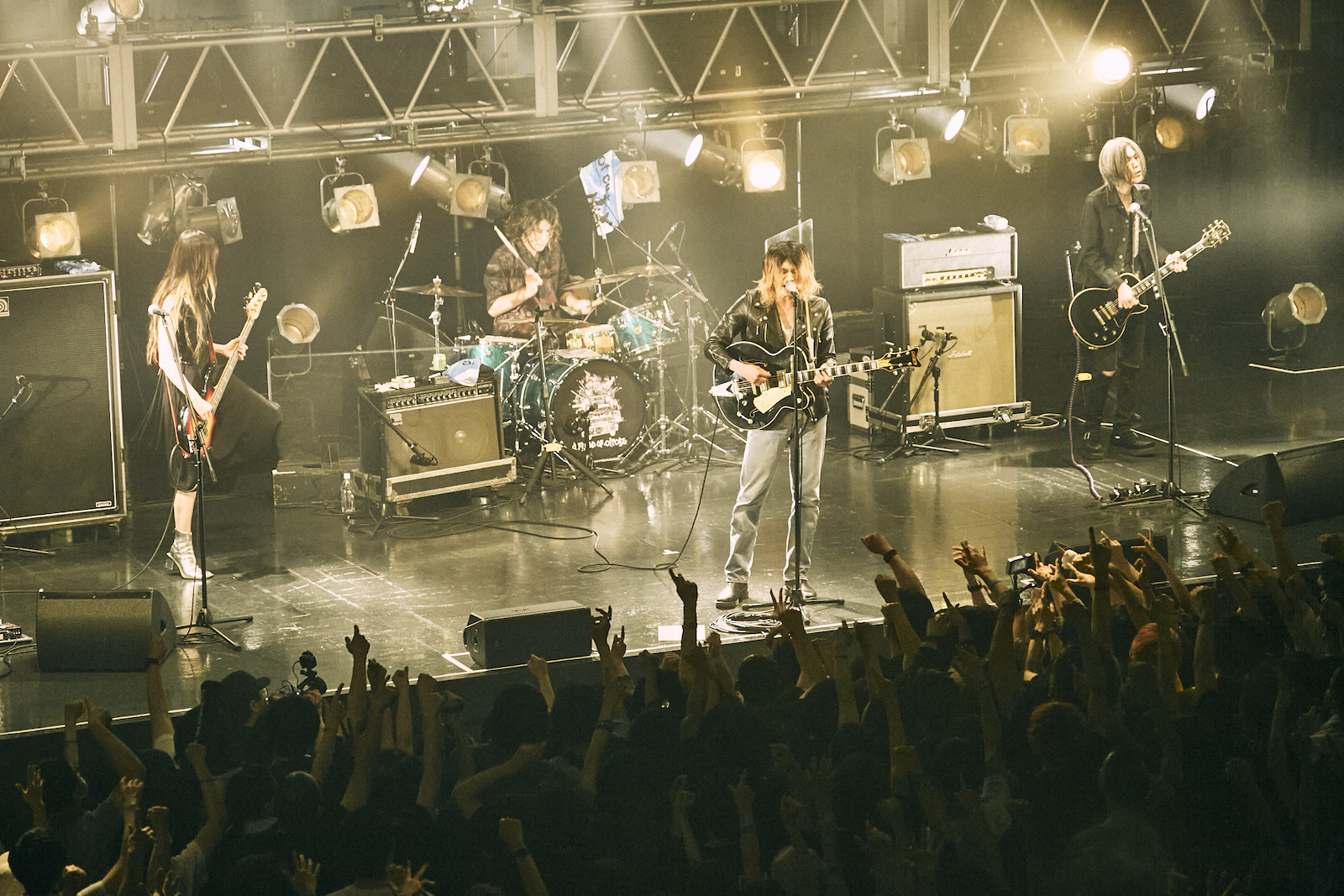 a flood of circle（撮影＝新保勇樹）