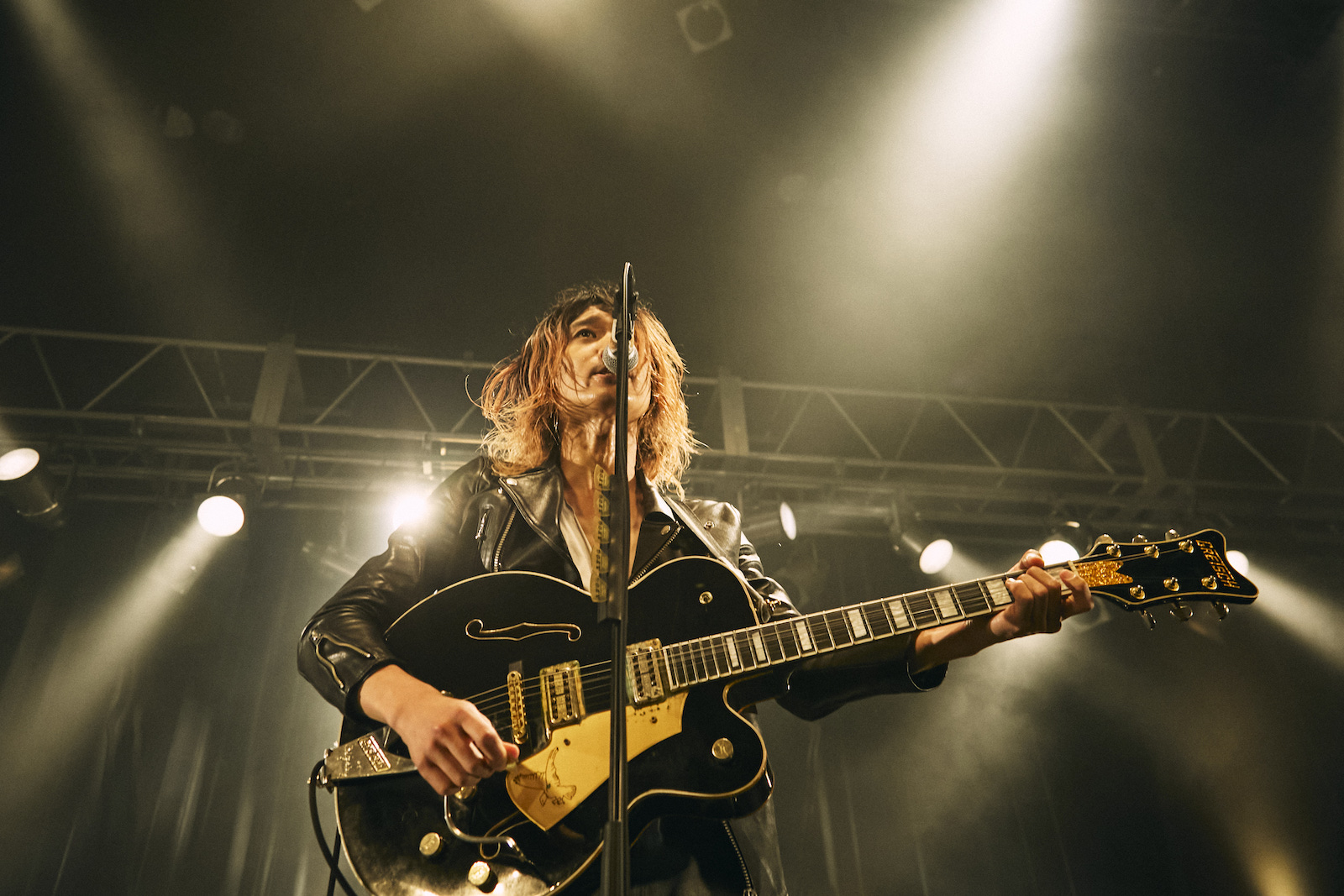 a flood of circle(撮影=新保勇樹)