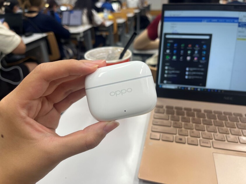 OPPO「2980円イヤホン」大学生の使用レポ