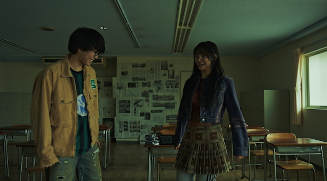 Rol3ert「Nerd」MVより