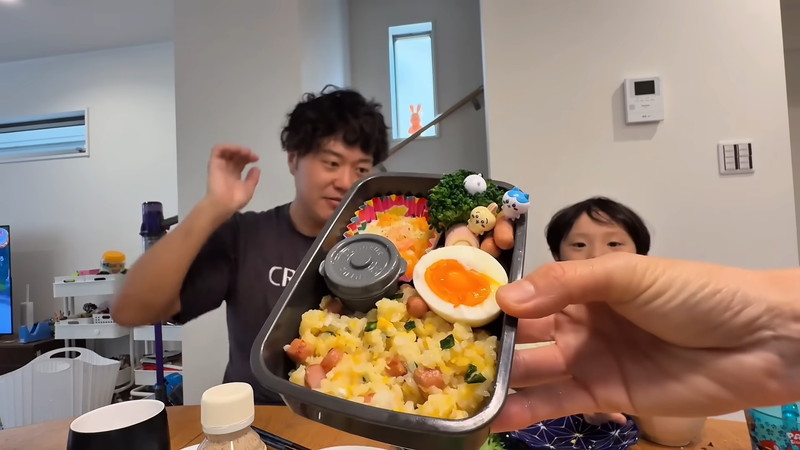 エハラマサヒロ妻、新居のキッチンを公開の画像