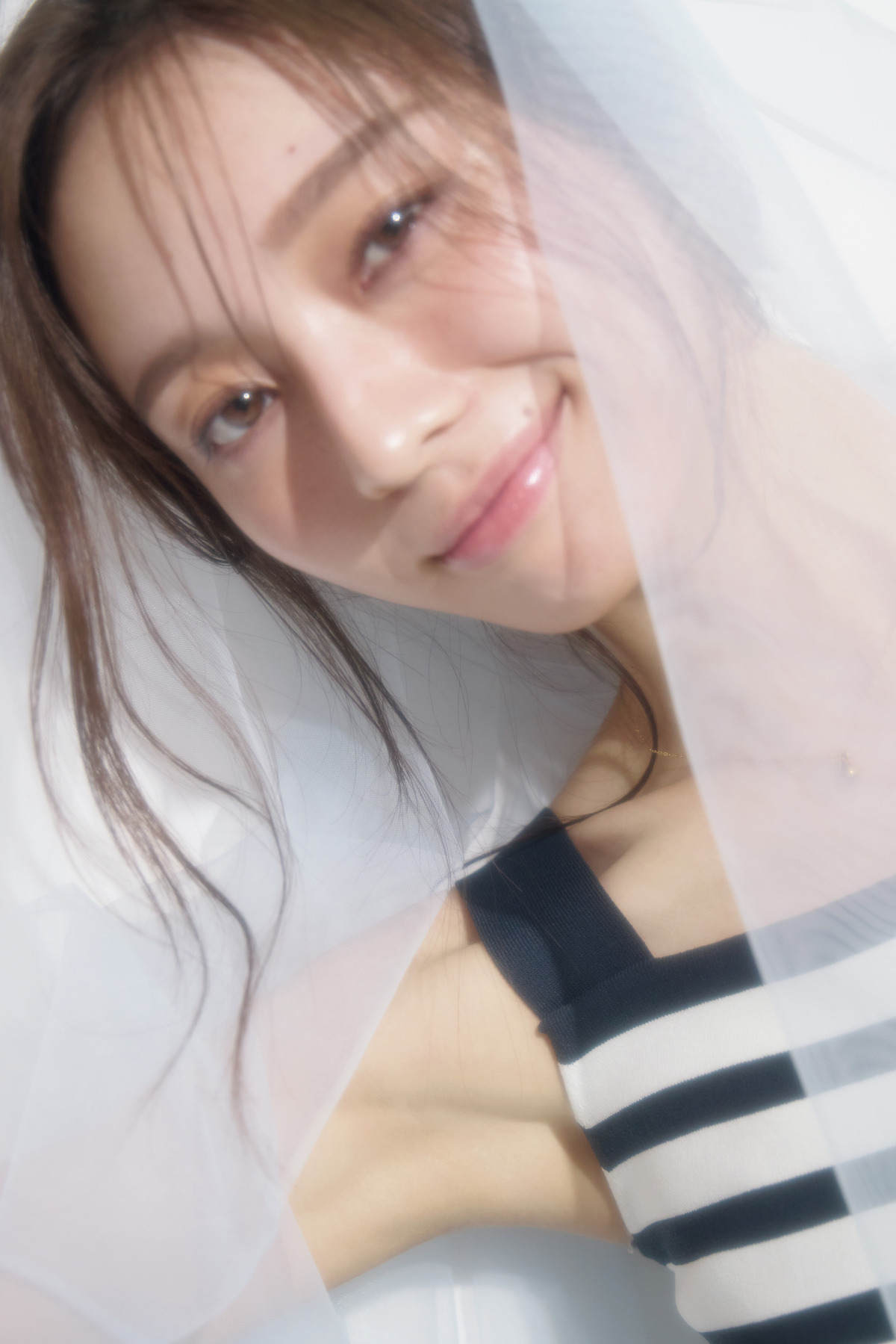 乃木坂46梅澤美波が表紙『CLASSY.』8月号の画像