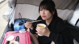 車中泊女子YouTuber、晩酌堪能の画像