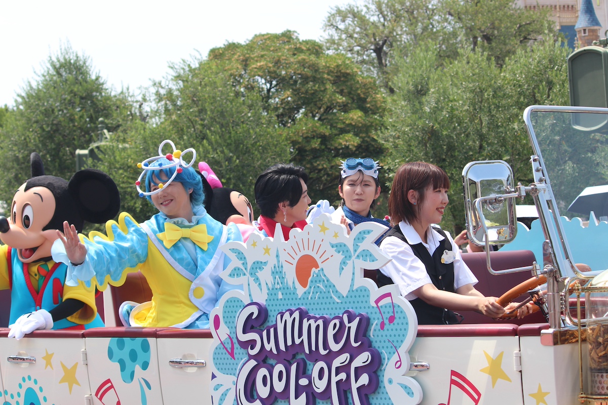 Mrs. GREEN APPLE ディズニーでの撮り下ろし（写真＝渡辺彰浩）