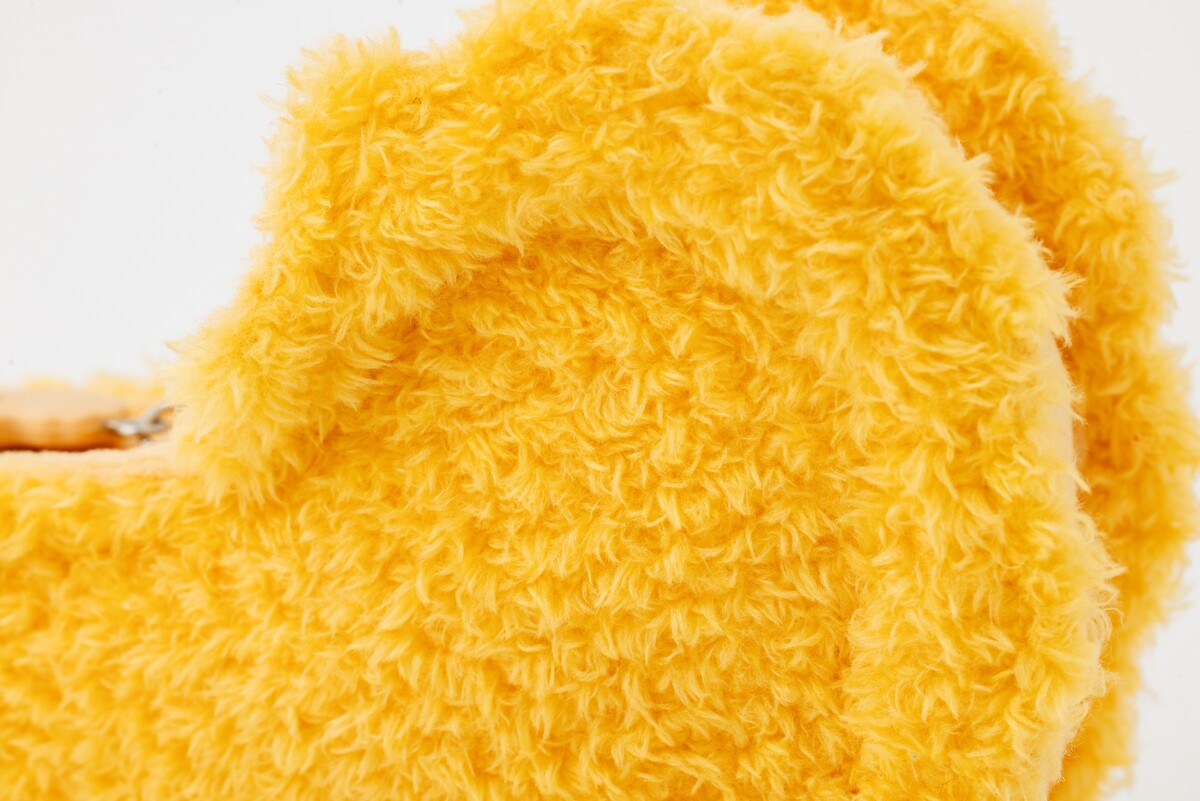 「たべっ子どうぶつ」がふわふわポーチにの画像