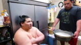 大相撲力士たちの豪快な食事動画が話題の画像