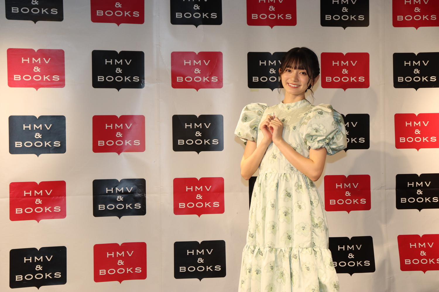 「ヒップに注目」熊澤風花、写真集を語るの画像