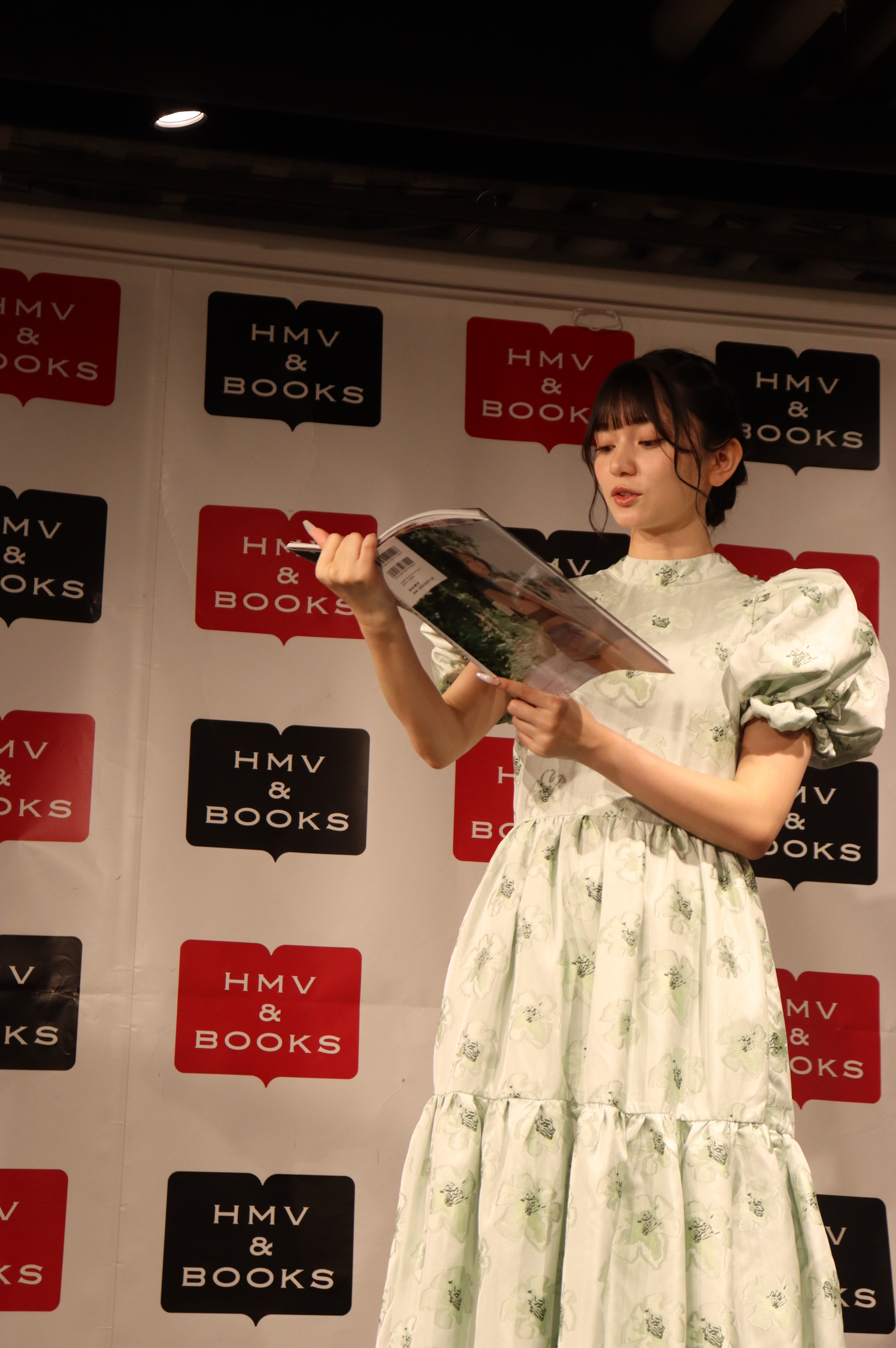 「ヒップに注目」熊澤風花、写真集を語るの画像