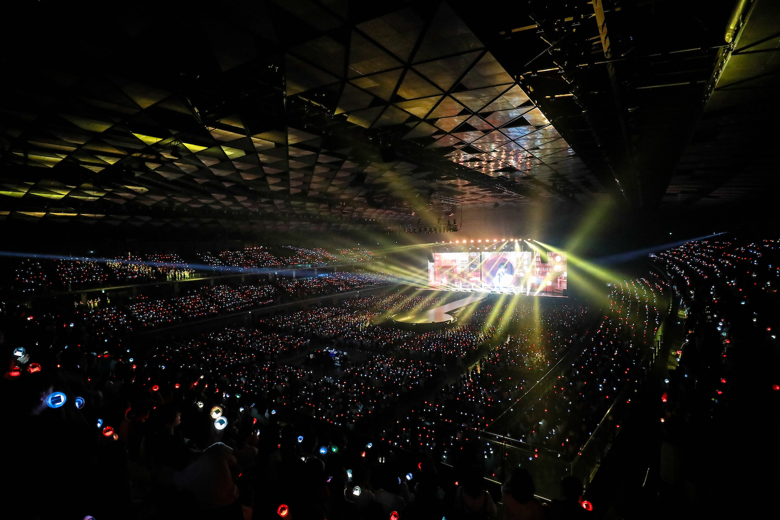 BOYNEXTDOOR (P)&(C) KOZ Entertainment.