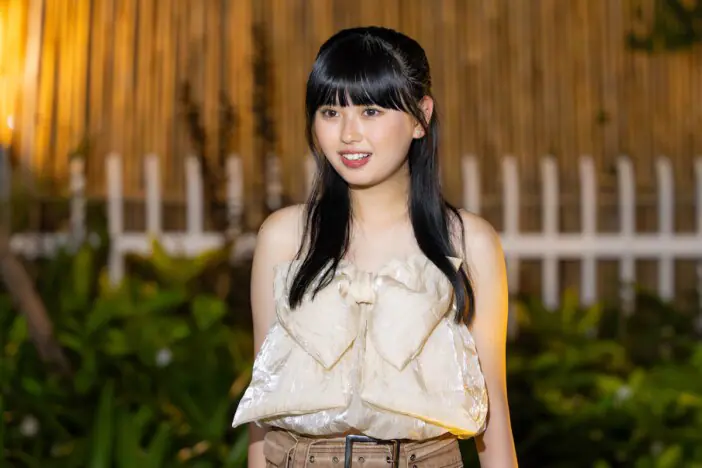 人気メンバー“おひなさま”、王子さまと出会いメロメロに？「かっこいい