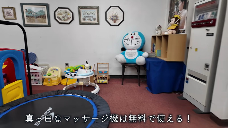 mii、ミニスカワンピ姿で“廃墟な宿”にの画像