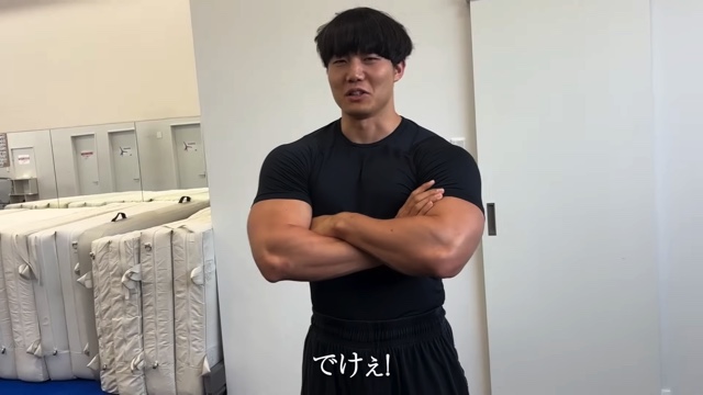 コロチキ西野、青木マッチョの肉体美に驚愕の画像