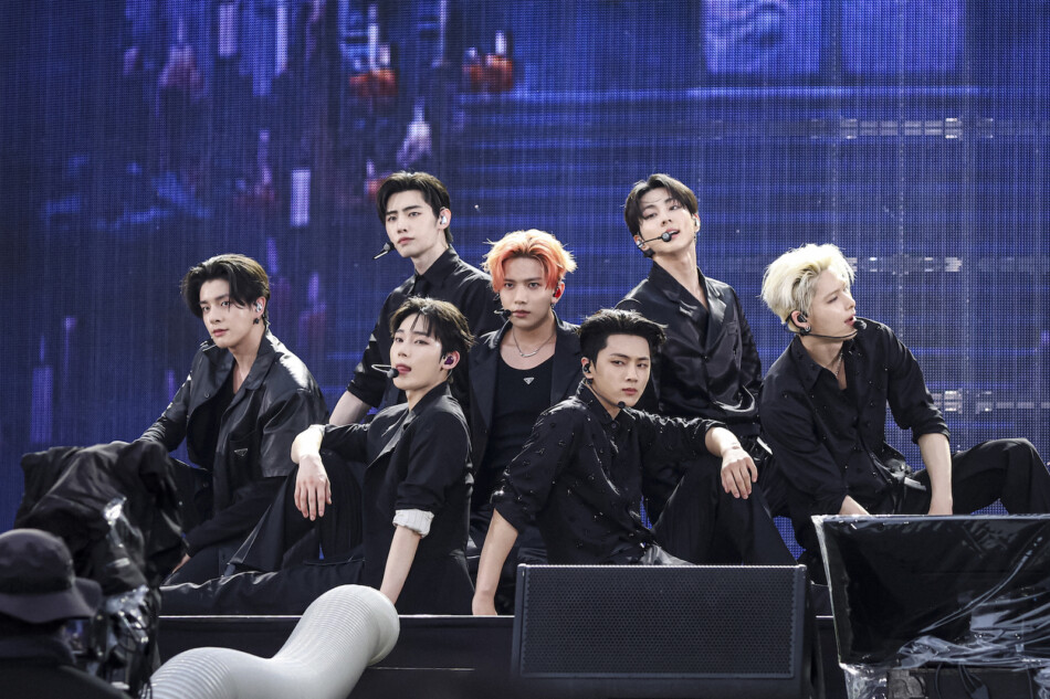 ENHYPEN、スタジアムを掌握する存在感