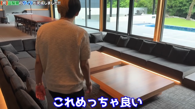 ヒカル、1泊45万円の高級ヴィラを公開の画像