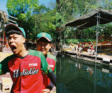 お笑いコンビ・バッテリィズの写真集発売の画像