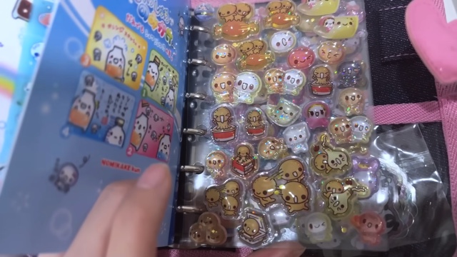 あのちゃんが紹介したシール帳の中身