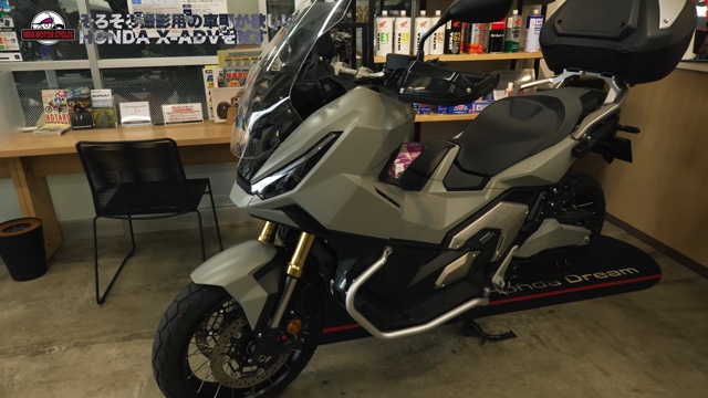 撮影用に購入したホンダの「X-ADV」