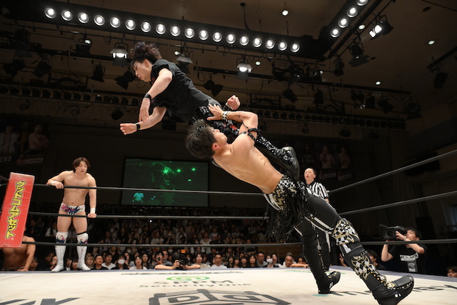 『ROCK IN RING 2025 〜奏でろ打撃、叫べ歓声〜』の様子