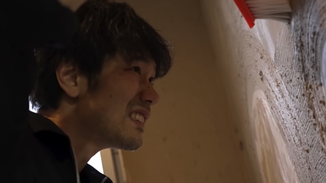 松山ケンイチの自宅のガレージ