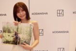 長濱ねる、ノースリーブ姿で写真集を語るの画像