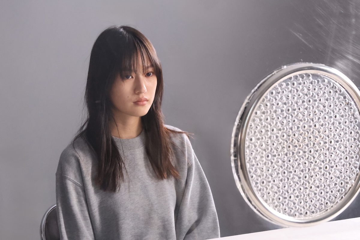 『最後の鑑定人』恒松祐里の場面写真公開