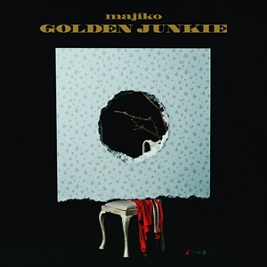 majiko『GOLDEN JUNKIE』ジャケット写真