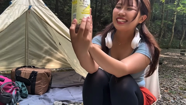 大自然のなかでお酒を堪能する、週末キャンプチャンネル。のりか