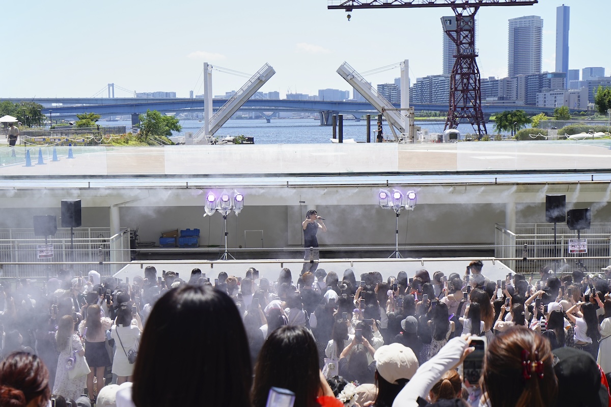 ISSEI 1stシングルリリースイベントの模様