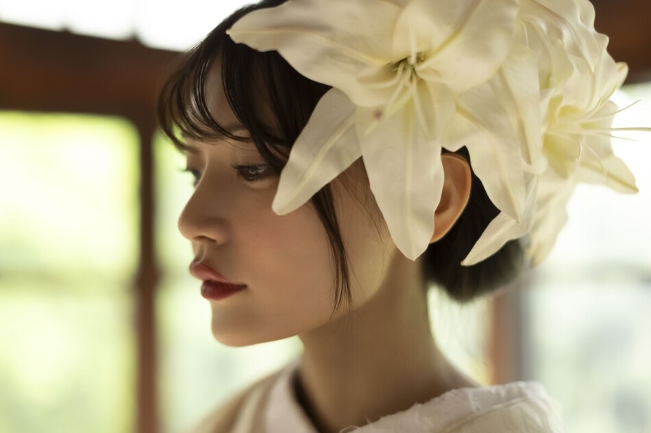 似鳥沙也加、新作電子写真集『Ten.』発売