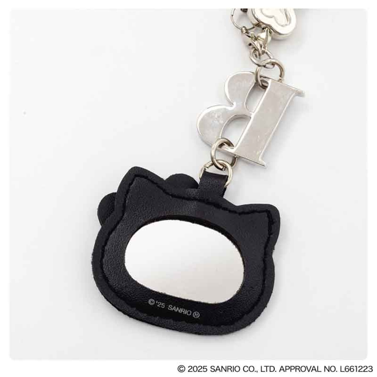 「ハローキティ」×宝島社「BRILMY」コラボの画像