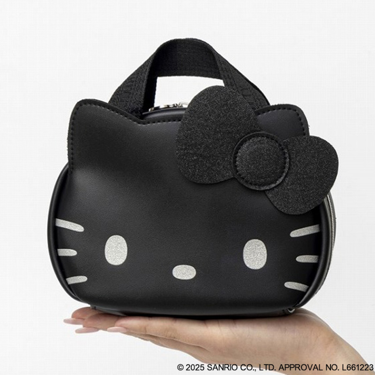 「ハローキティ」×宝島社「BRILMY」コラボの画像