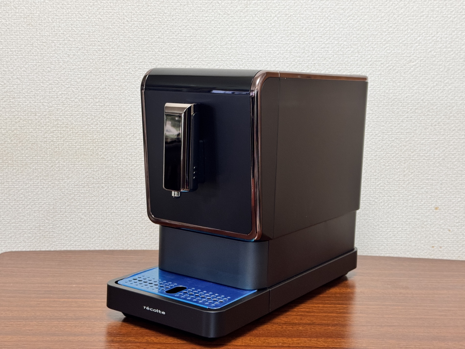 コンパクトなエスプレッソマシン