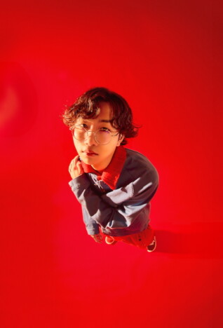 AKASAKI、史上最年少でアジアツアー開催